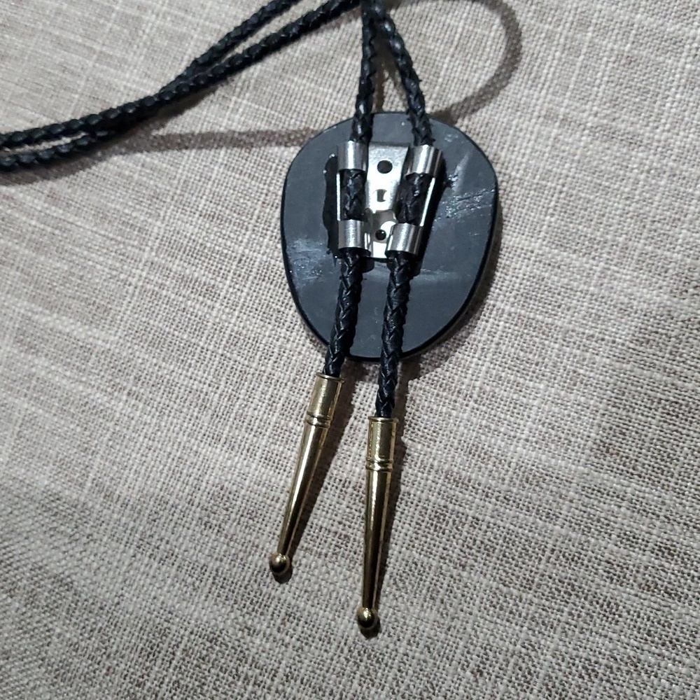 BOLO TIE BLACK LEATHER W GLASS ART DECO CONTEMPORARY BLUE FACE RED LIPS SHIMMER - Picture 3 of 7